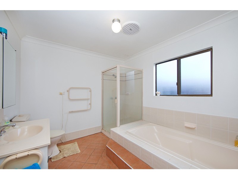 7 Gregory Street, Berkeley Vale NSW 2261