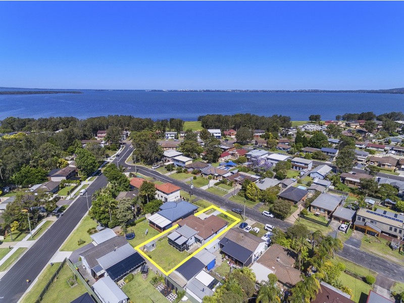3 St James Avenue, Berkeley Vale NSW 2261