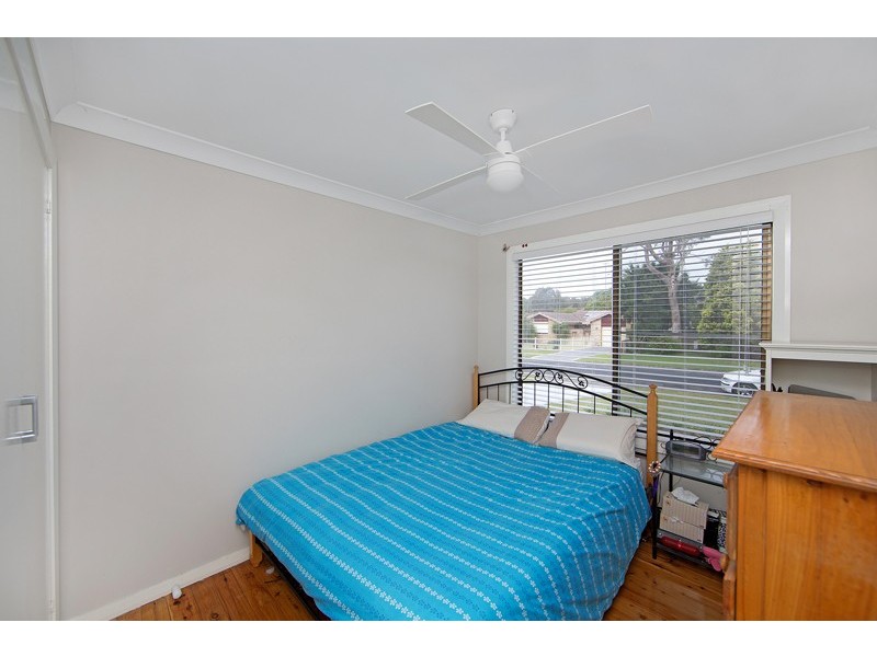 3 St James Avenue, Berkeley Vale NSW 2261