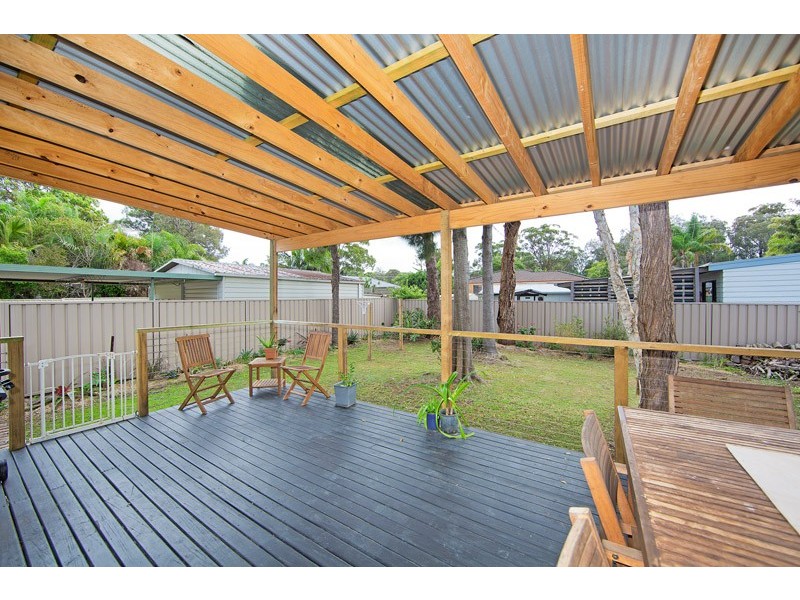 3 St James Avenue, Berkeley Vale NSW 2261