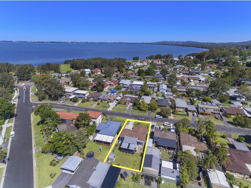 3 St James Avenue, Berkeley Vale NSW 2261