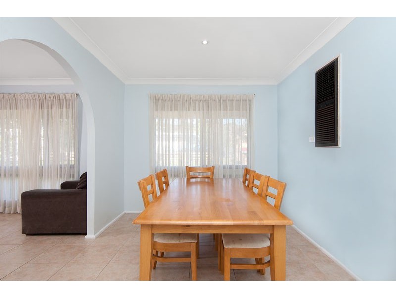 44 Marlowe Road, Bateau Bay NSW 2261