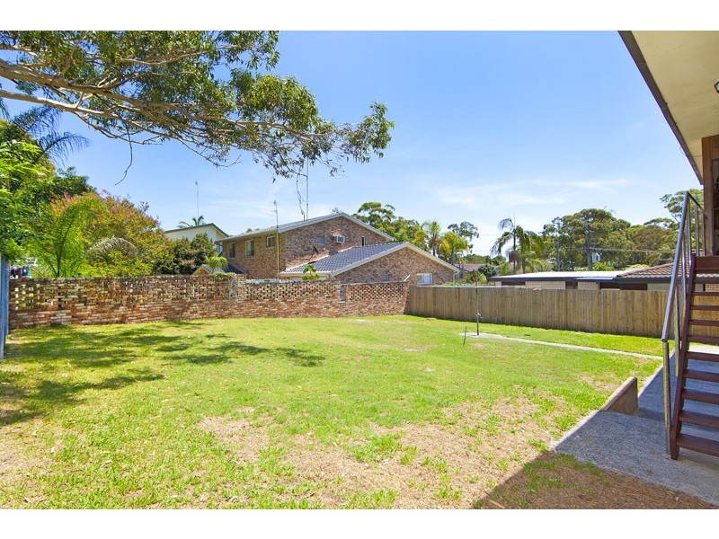 45 Reserve Drive, Bateau Bay NSW 2261