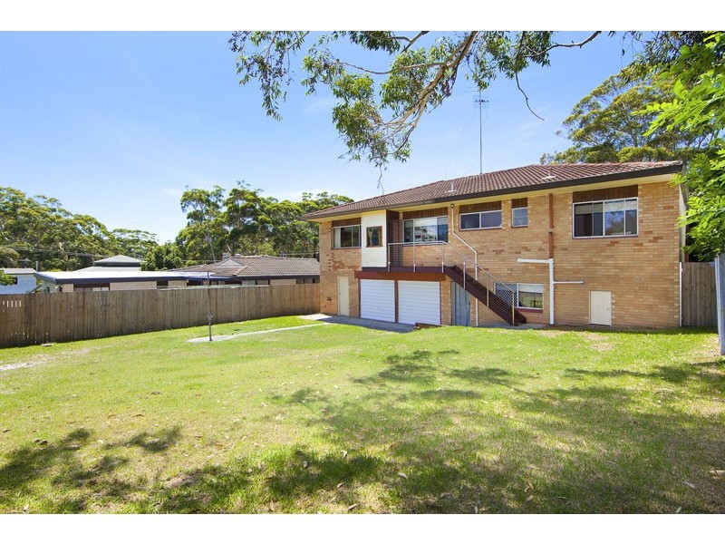 45 Reserve Drive, Bateau Bay NSW 2261
