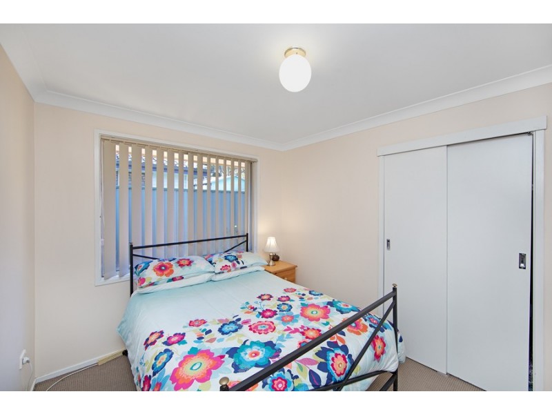 20 Talara Avenue, Bateau Bay NSW 2261