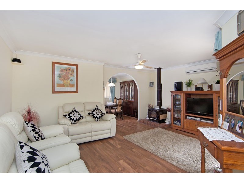 45 Premier Way, Bateau Bay NSW 2261