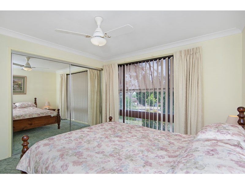 45 Premier Way, Bateau Bay NSW 2261