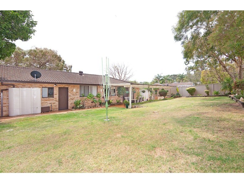 45 Premier Way, Bateau Bay NSW 2261