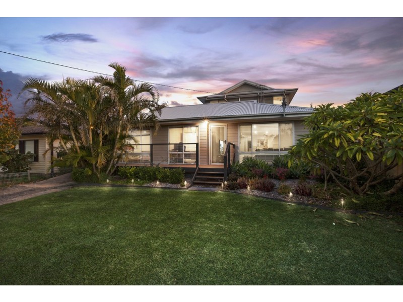 127 Eastern Road, Bateau Bay NSW 2261