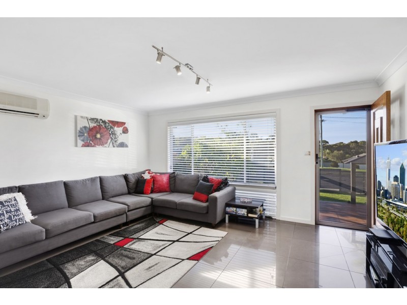 127 Eastern Road, Bateau Bay NSW 2261