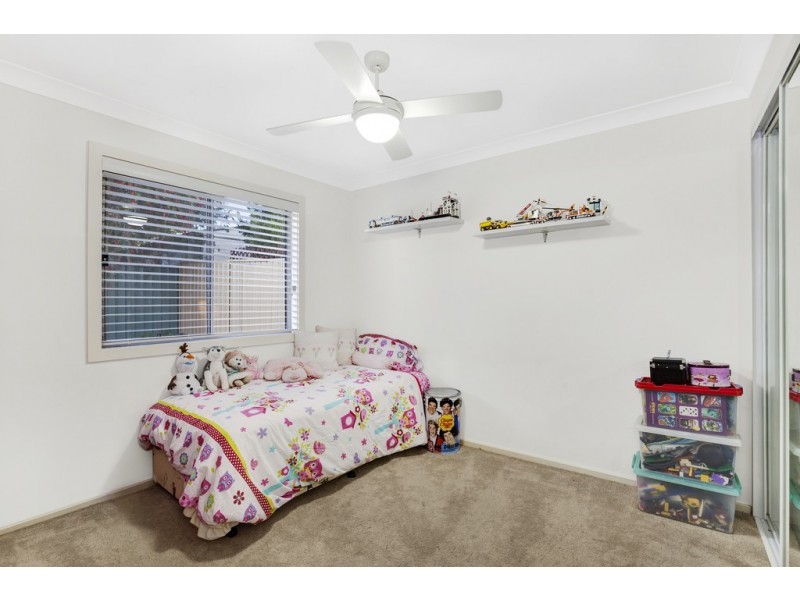 127 Eastern Road, Bateau Bay NSW 2261