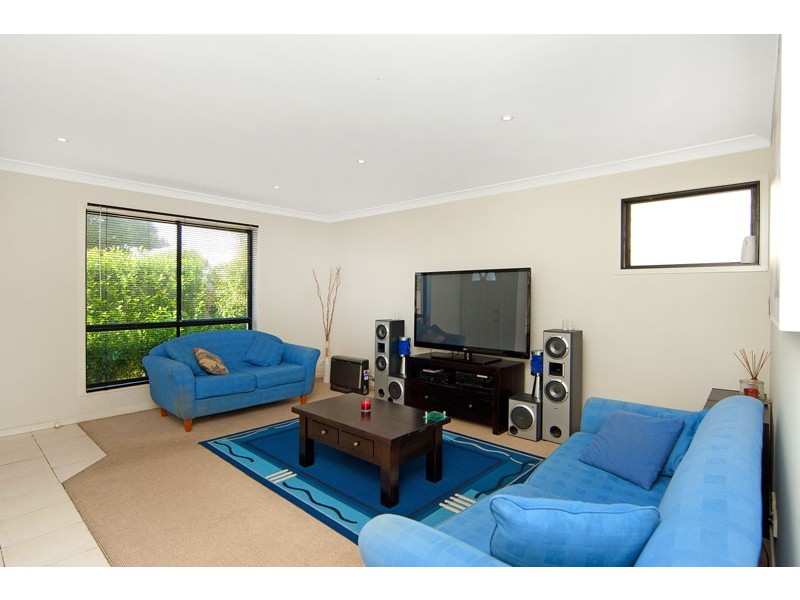 3/7 Yethonga Avenue, Blue Bay NSW 2261