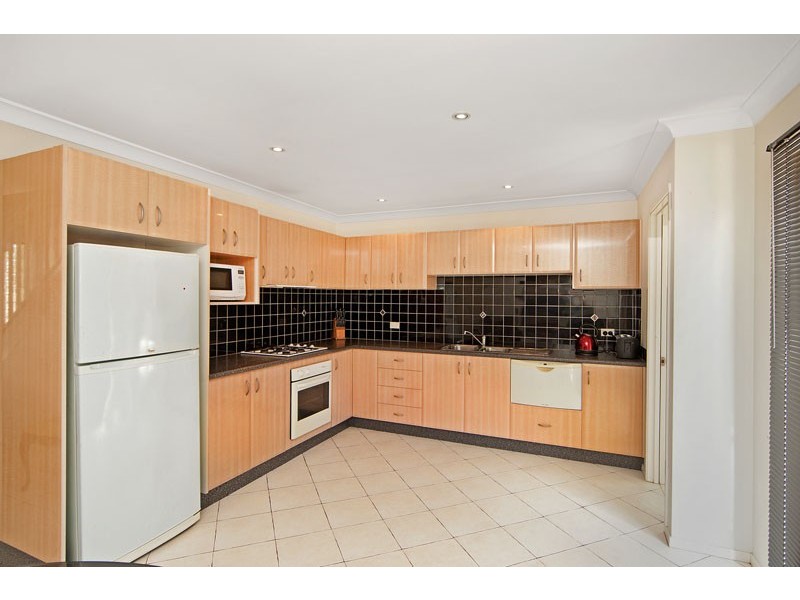 3/7 Yethonga Avenue, Blue Bay NSW 2261