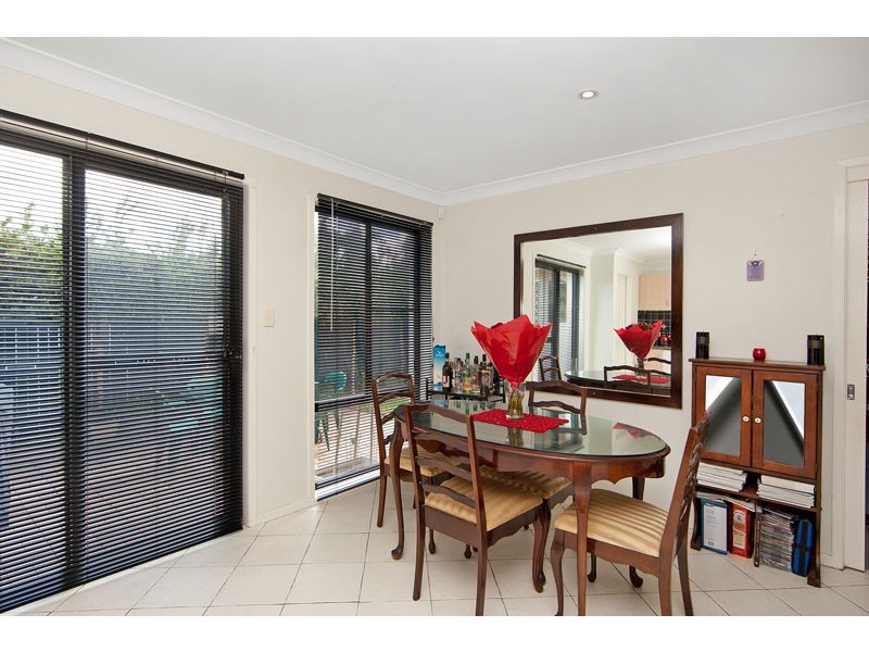 3/7 Yethonga Avenue, Blue Bay NSW 2261