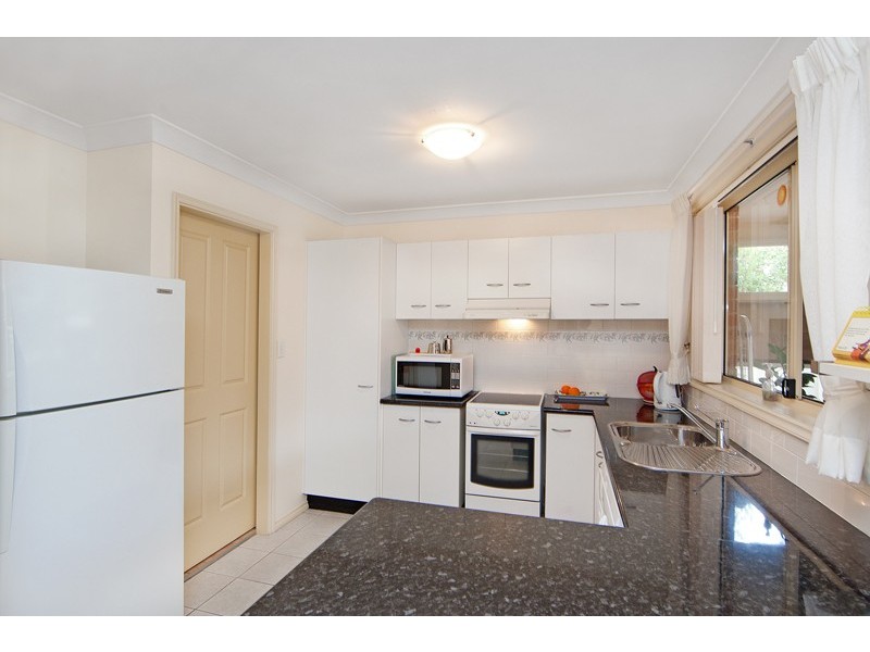 1/20 Yeddenba Avenue, Blue Bay NSW 2261