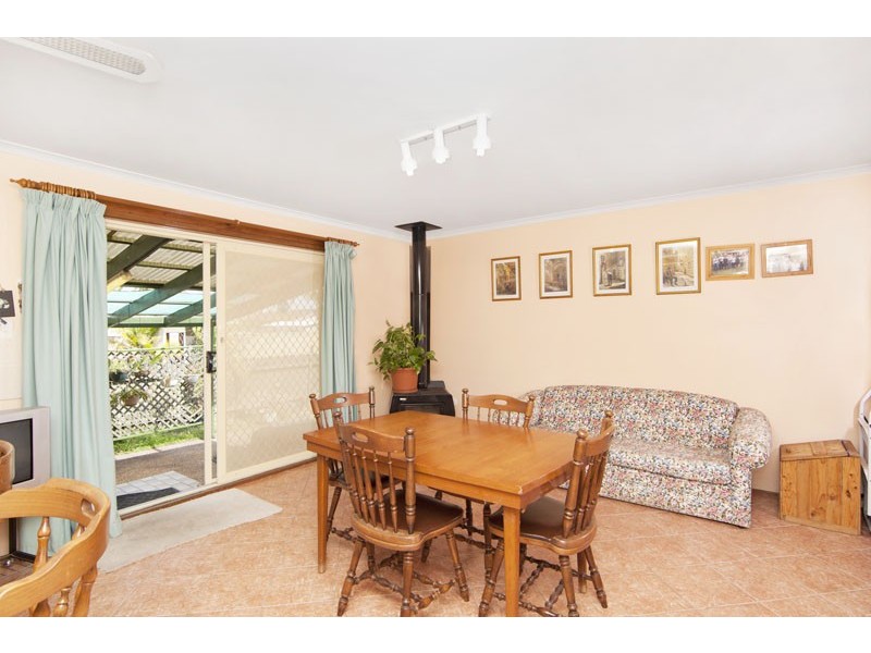 11 Eloora Road, Long Jetty NSW 2261