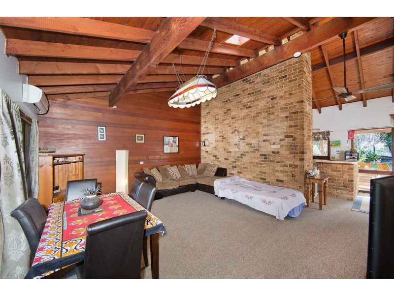 15 Geoffrey Road, Chittaway Point NSW 2261