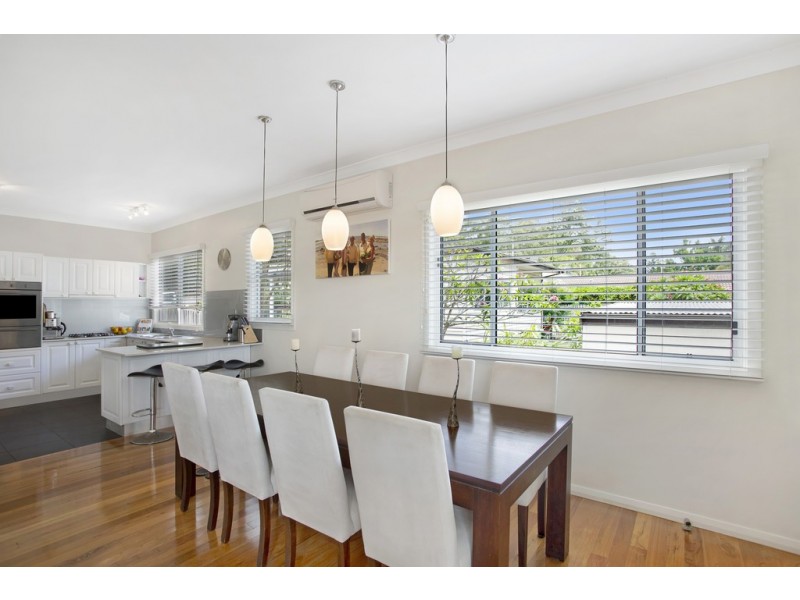 111 Lakin Street, Bateau Bay NSW 2261