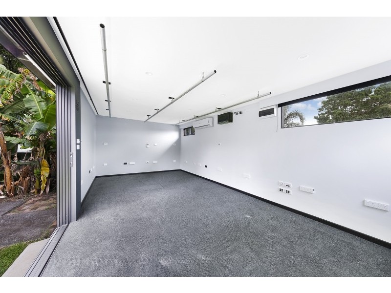 9 Keats Avenue, Bateau Bay NSW 2261