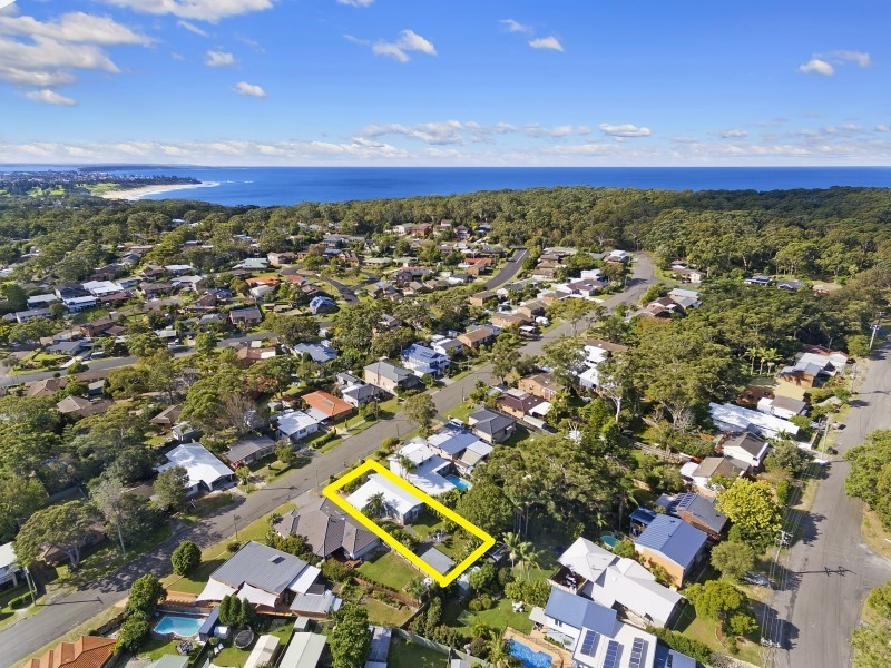 9 Keats Avenue, Bateau Bay NSW 2261