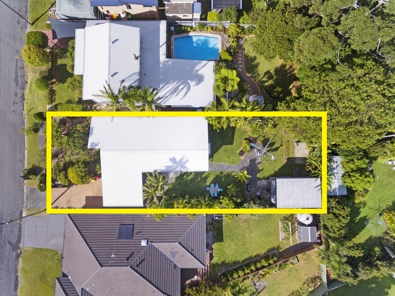 9 Keats Avenue, Bateau Bay NSW 2261