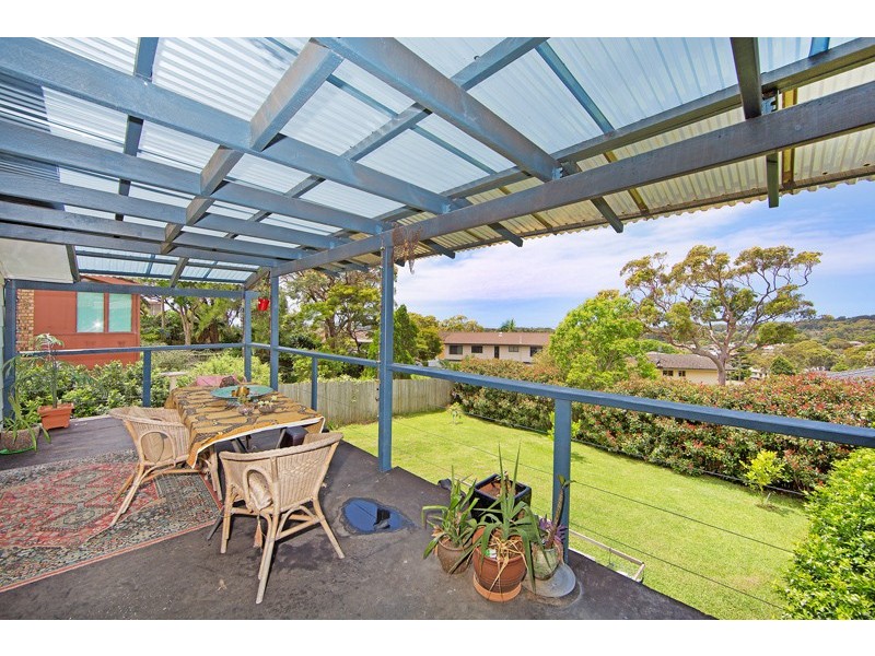 62 Promenade Avenue, Bateau Bay NSW 2261