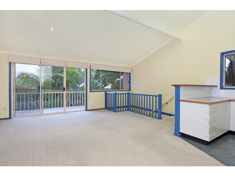 2/674A The Entrance Road, Wamberal NSW 2260