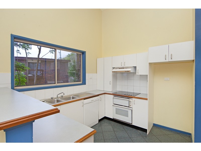 2/674A The Entrance Road, Wamberal NSW 2260