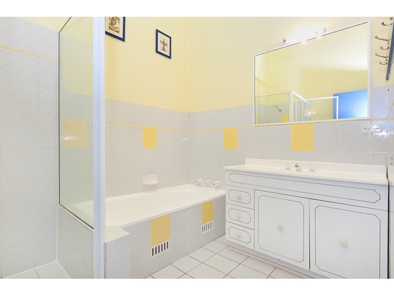 2/674A The Entrance Road, Wamberal NSW 2260