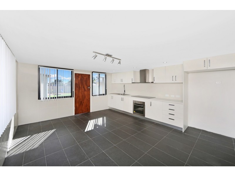 187 Bateau Bay Road, Bateau Bay NSW 2261