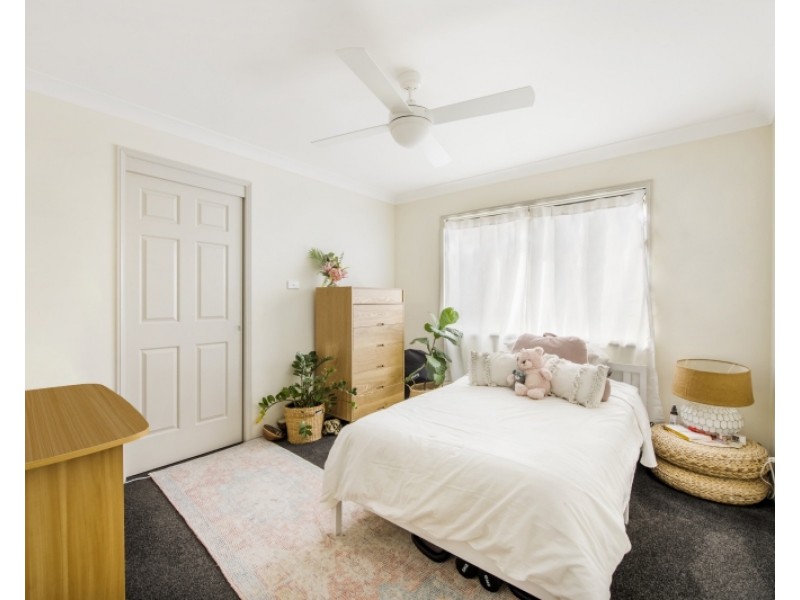 8 Harold Close, Bateau Bay NSW 2261