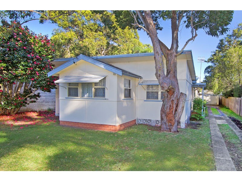 13 Katungal Street, Bateau Bay NSW 2261