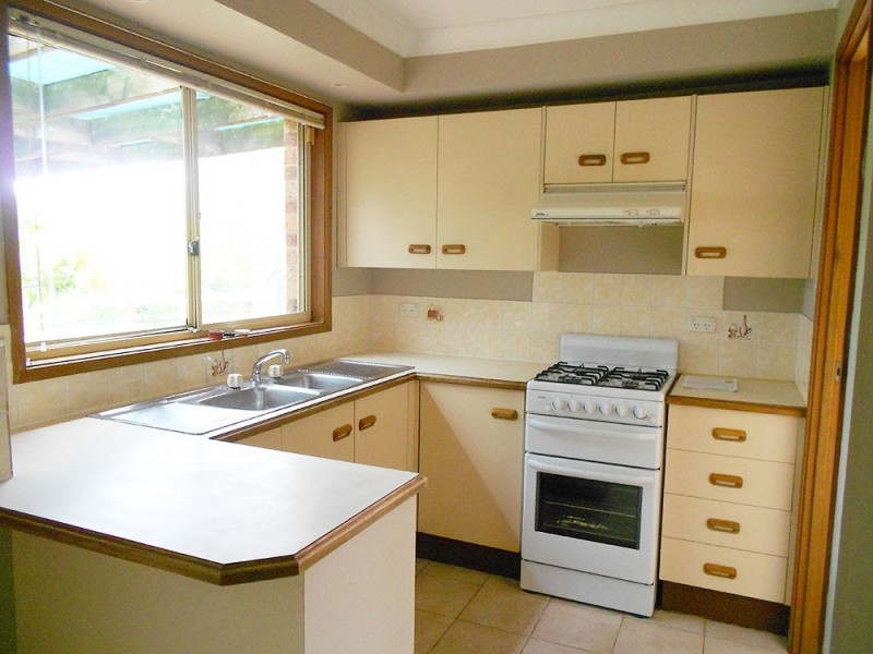 7 Lamb Close, Bateau Bay NSW 2261