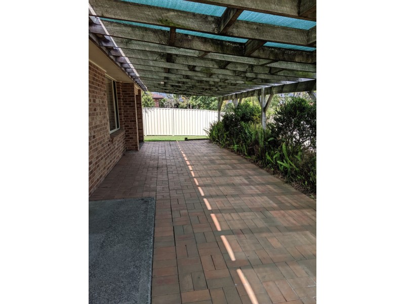 7 Lamb Close, Bateau Bay NSW 2261