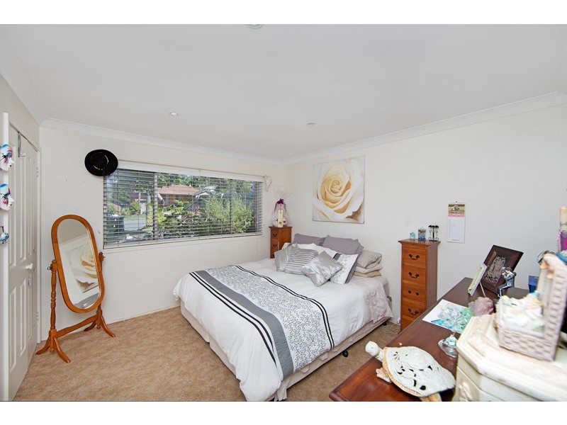 62 Lumby Drive, Bateau Bay NSW 2261
