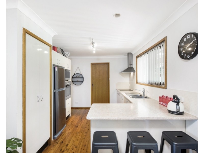 11 Margherita Avenue, Bateau Bay NSW 2261