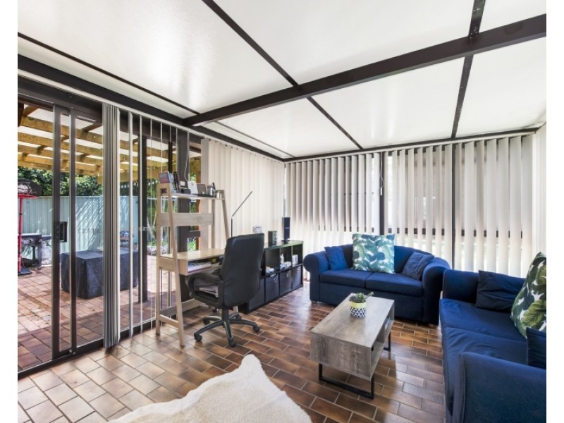 11 Margherita Avenue, Bateau Bay NSW 2261