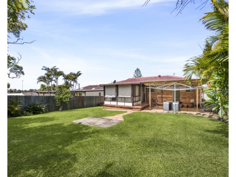 11 Margherita Avenue, Bateau Bay NSW 2261