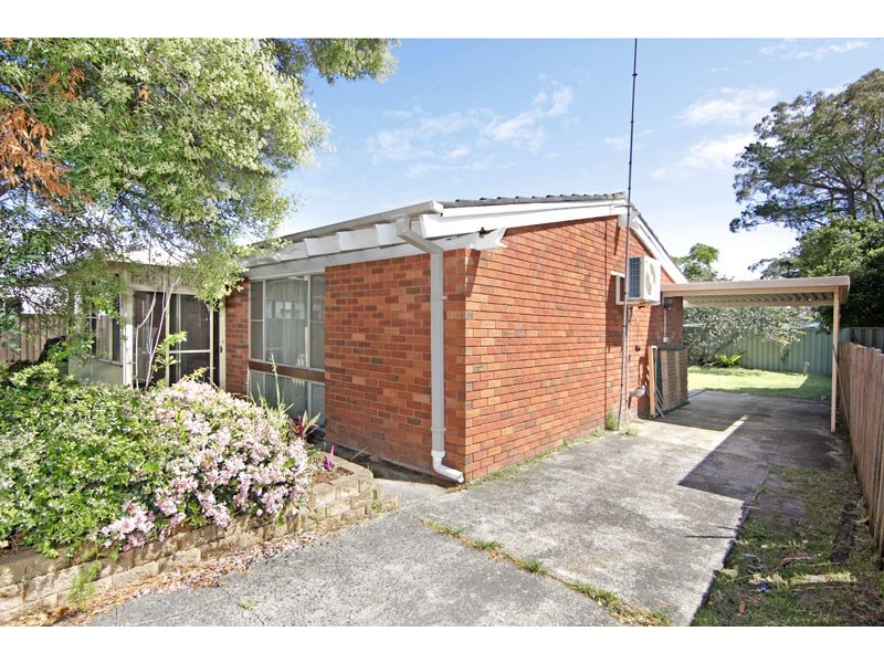 1 Bias Avenue, Bateau Bay NSW 2261