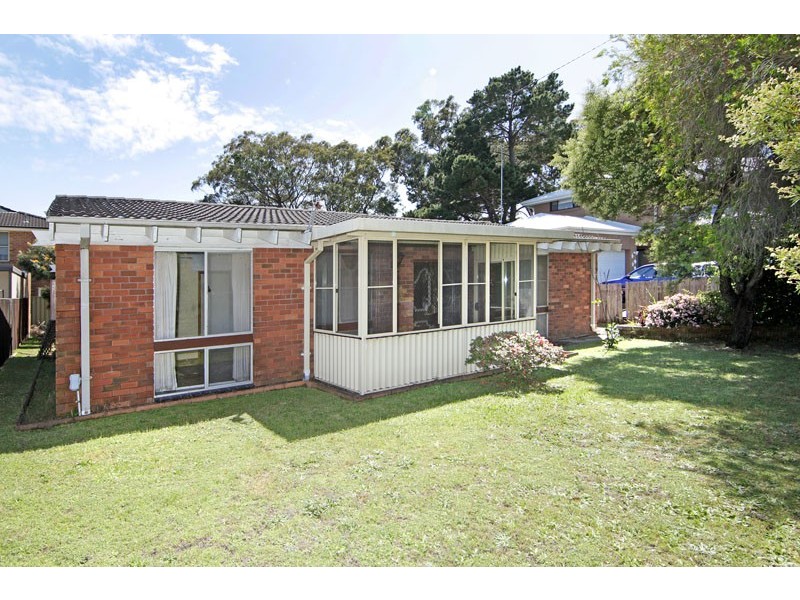 1 Bias Avenue, Bateau Bay NSW 2261