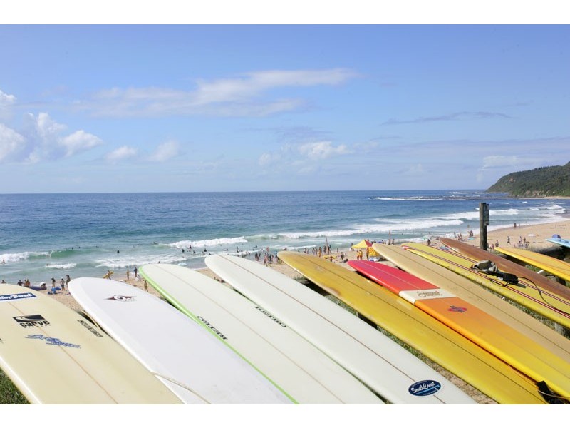 1 Bias Avenue, Bateau Bay NSW 2261