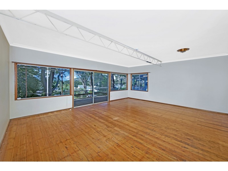 17 Burrawong Street, Bateau Bay NSW 2261