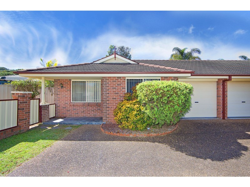 5/2 Finch Place, Bateau Bay NSW 2261