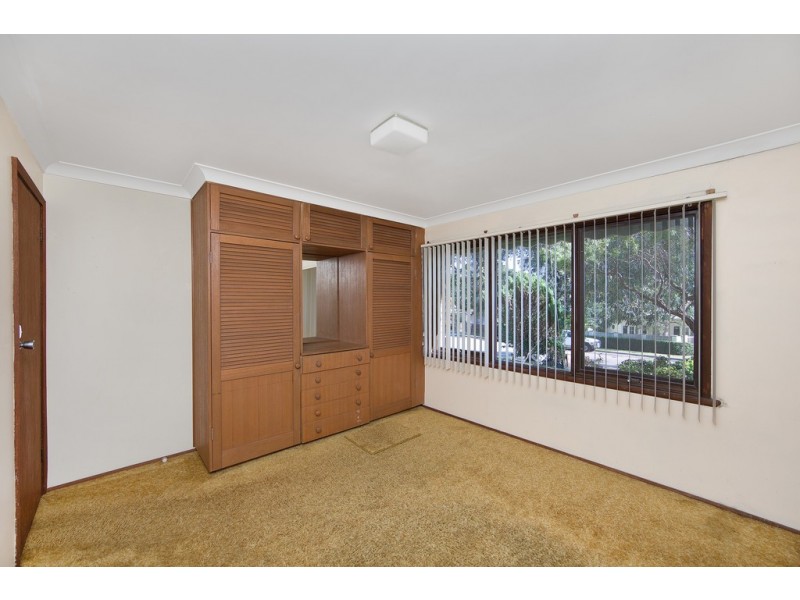 80 Lakin Street, Bateau Bay NSW 2261