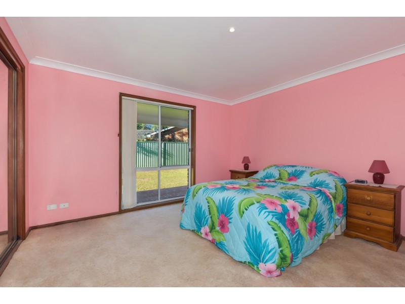 22 Murrumbidgee Crescent, Bateau Bay NSW 2261
