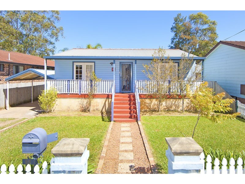 22 Platypus Road, Berkeley Vale NSW 2261