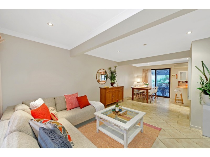 20 Lisa Close, Bateau Bay NSW 2261