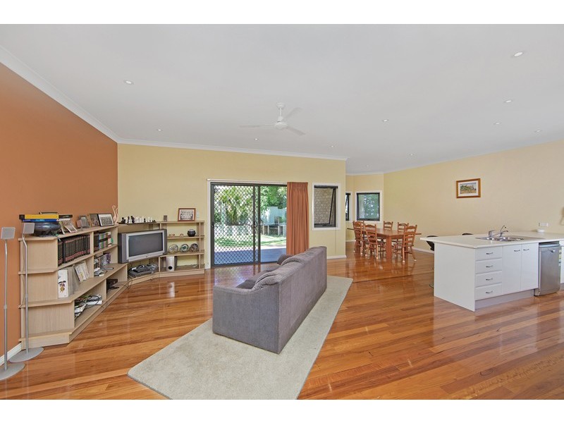 58 Bateau Bay Road, Bateau Bay NSW 2261