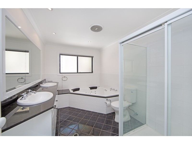 58 Bateau Bay Road, Bateau Bay NSW 2261