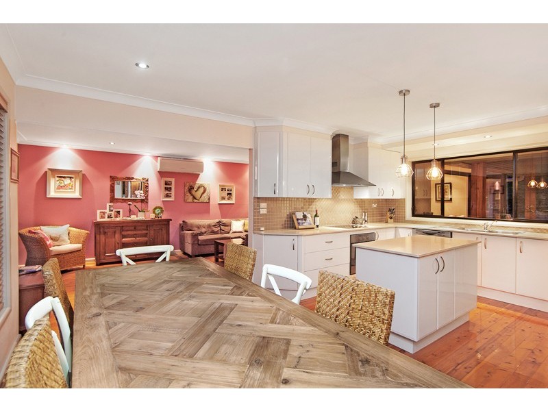 13 Yulong Street, Bateau Bay NSW 2261